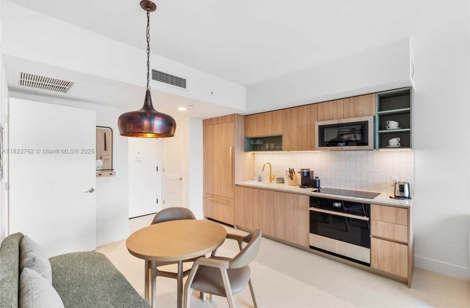 Small Image of 159 NORTH EAST 6TH ST #3104, Miami Number 6