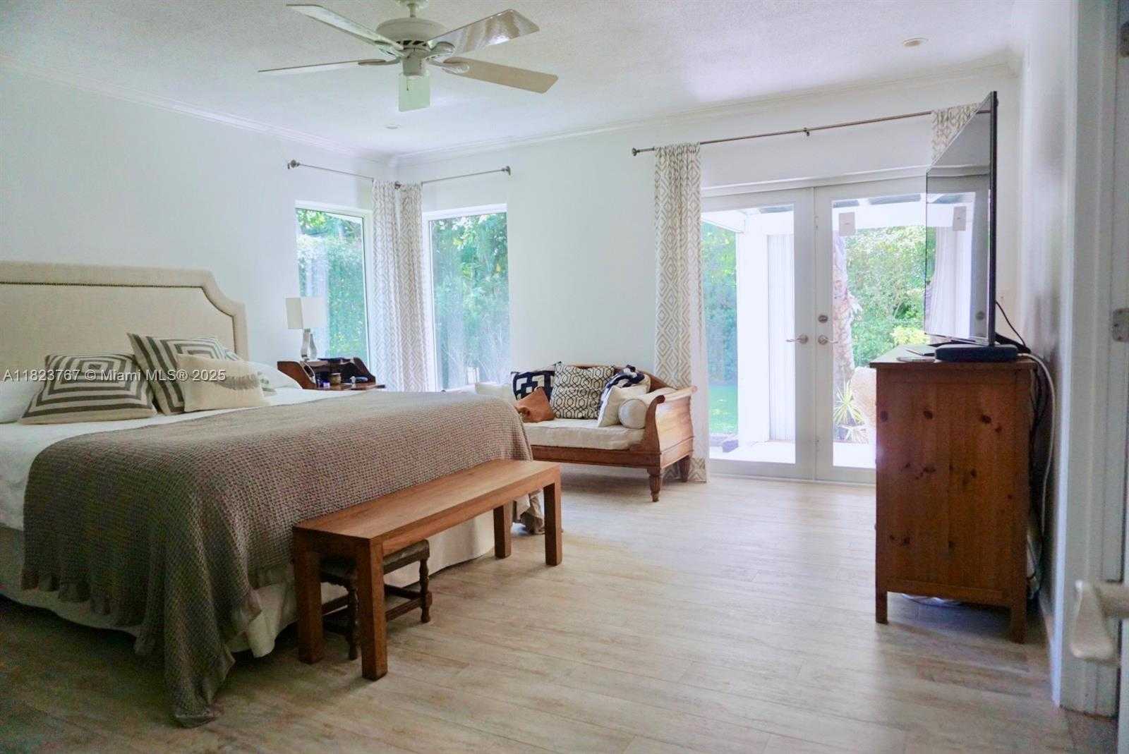 Small Image of 13200 SOUTH WEST 59TH AVE, Pinecrest Number 15