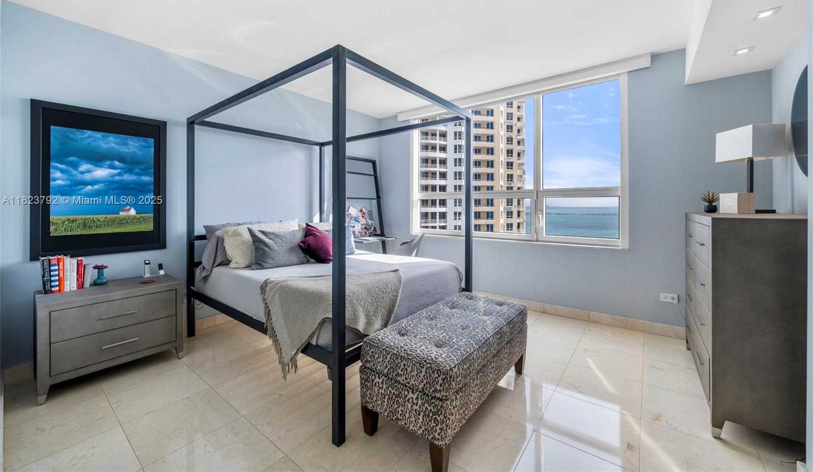 Small Image of 848 BRICKELL KEY #2503, Miami Number 13