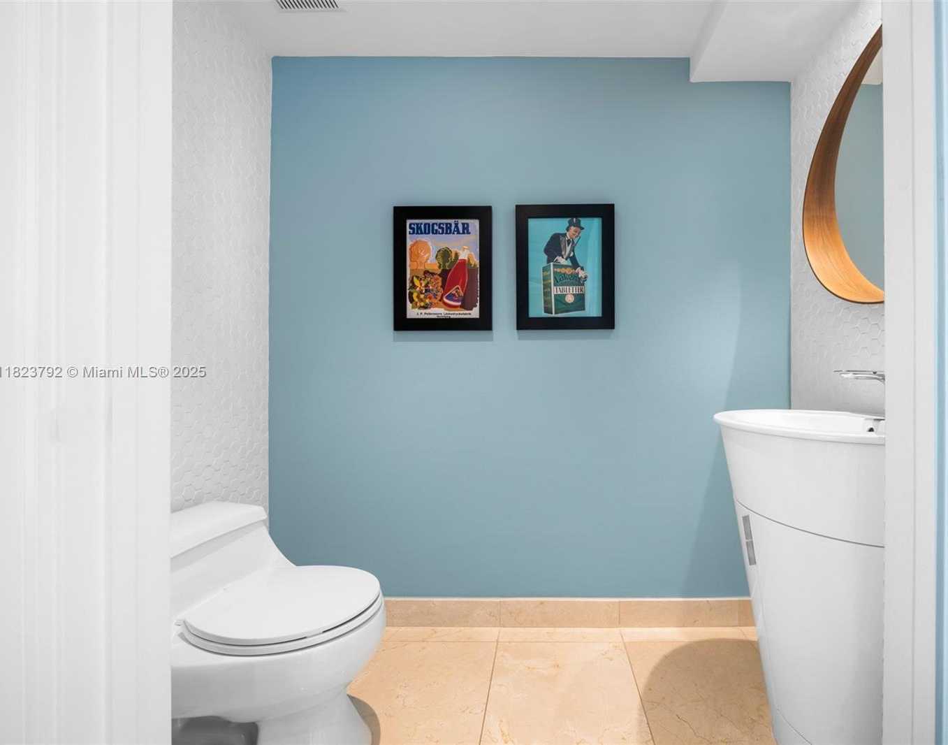 Small Image of 848 BRICKELL KEY #2503, Miami Number 15