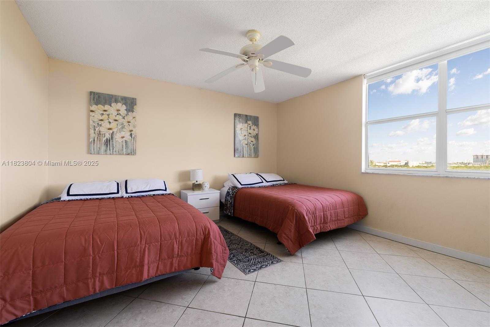 Small Image of 3375 NORTH COUNTRY CLUB DR #602, Aventura Number 18