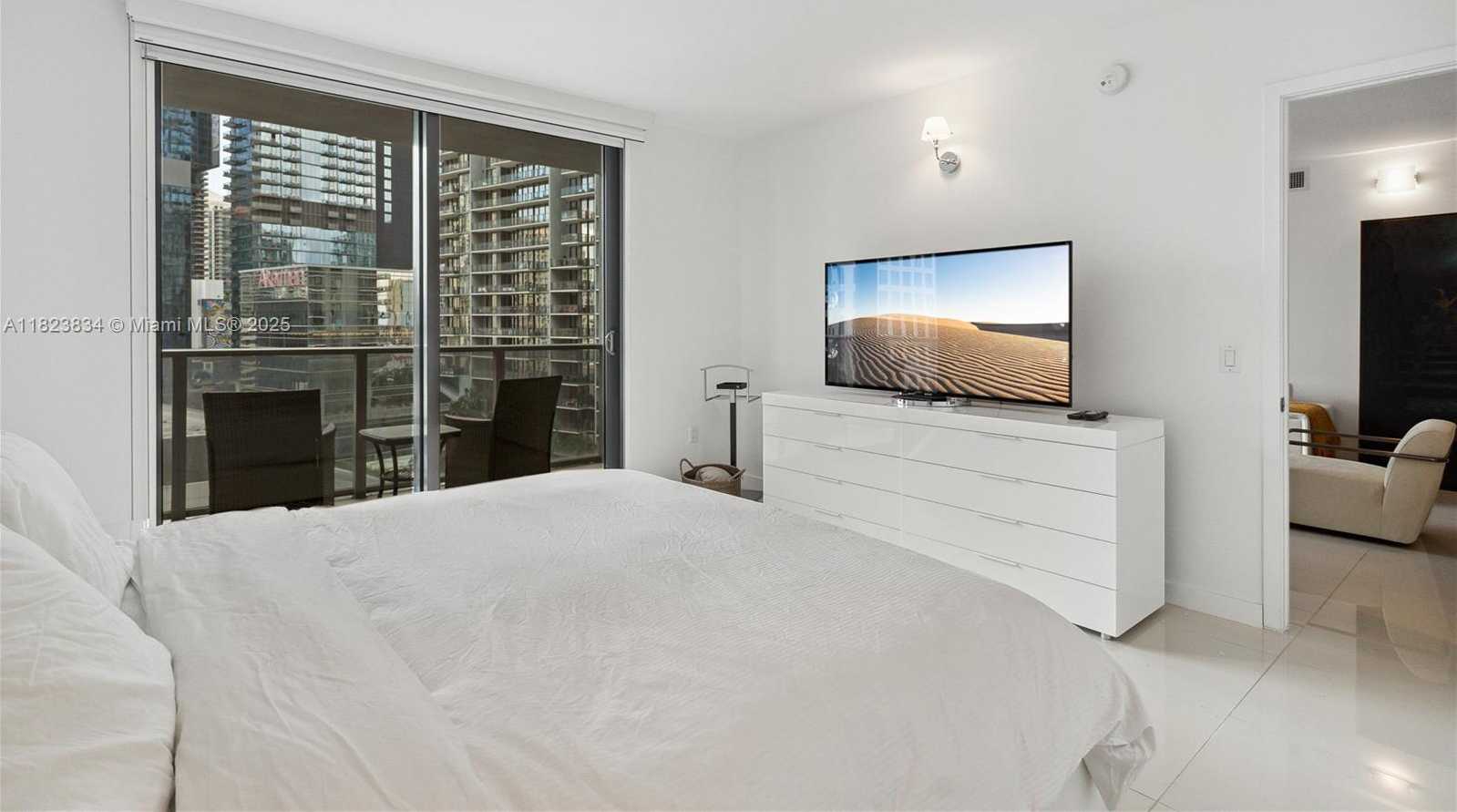Small Image of 31 SOUTH EAST 6TH ST #1707, Miami Number 14