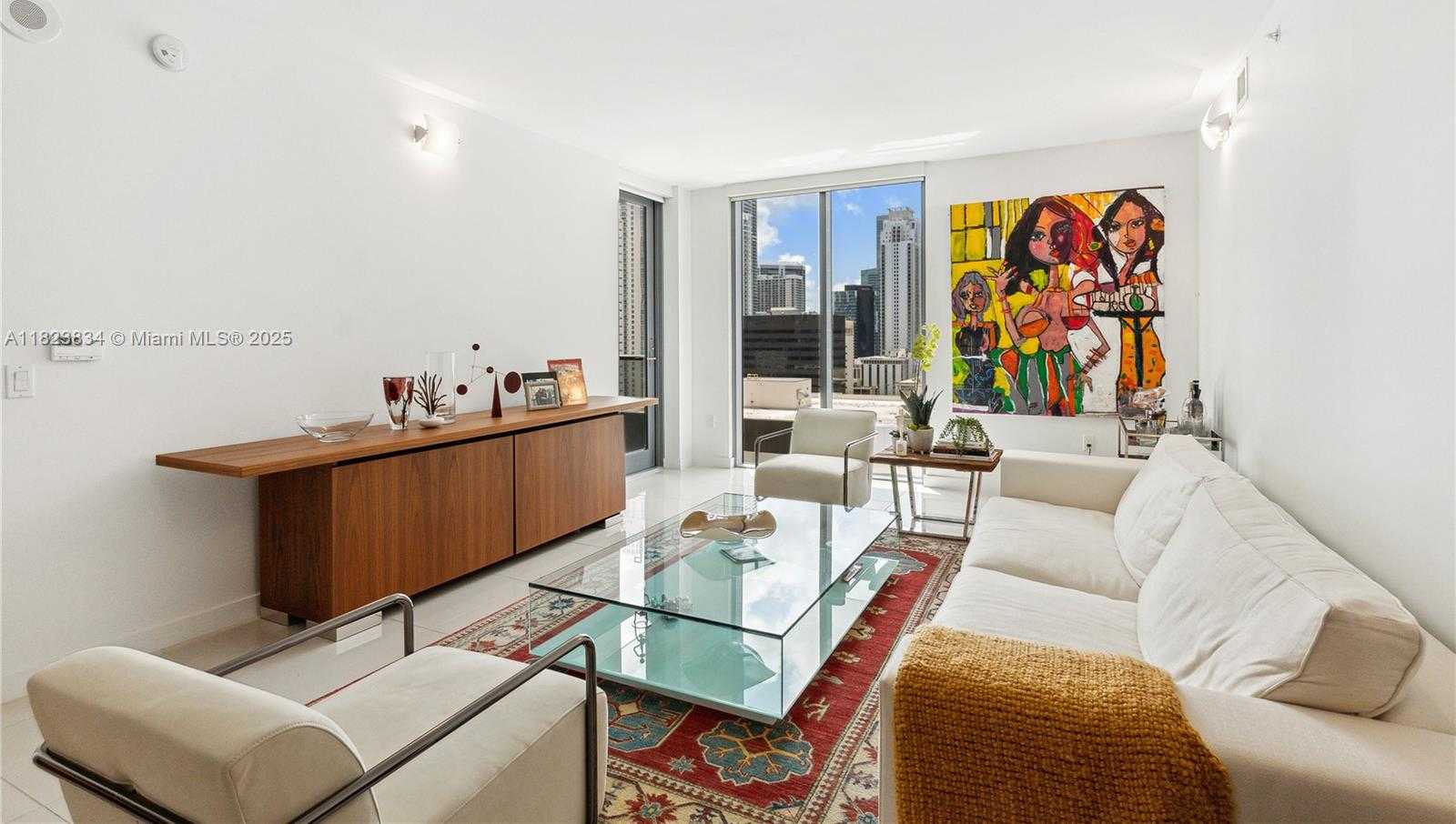 Small Image of 31 SOUTH EAST 6TH ST #1707, Miami Number 6
