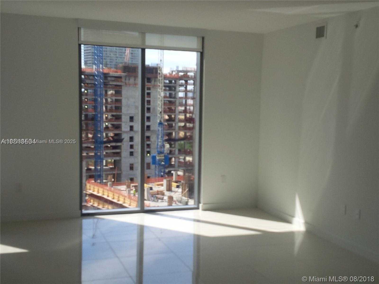 Small Image of 31 SOUTH EAST 6TH ST #1707, Miami Number 7