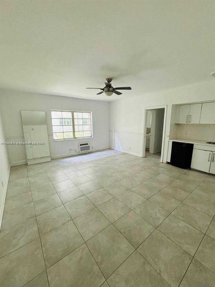 Small Image of 1021 EUCLID AVE #4, Miami Beach Number 4