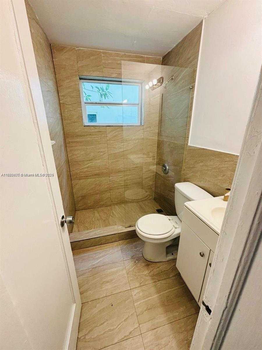 Small Image of 1021 EUCLID AVE #4, Miami Beach Number 5