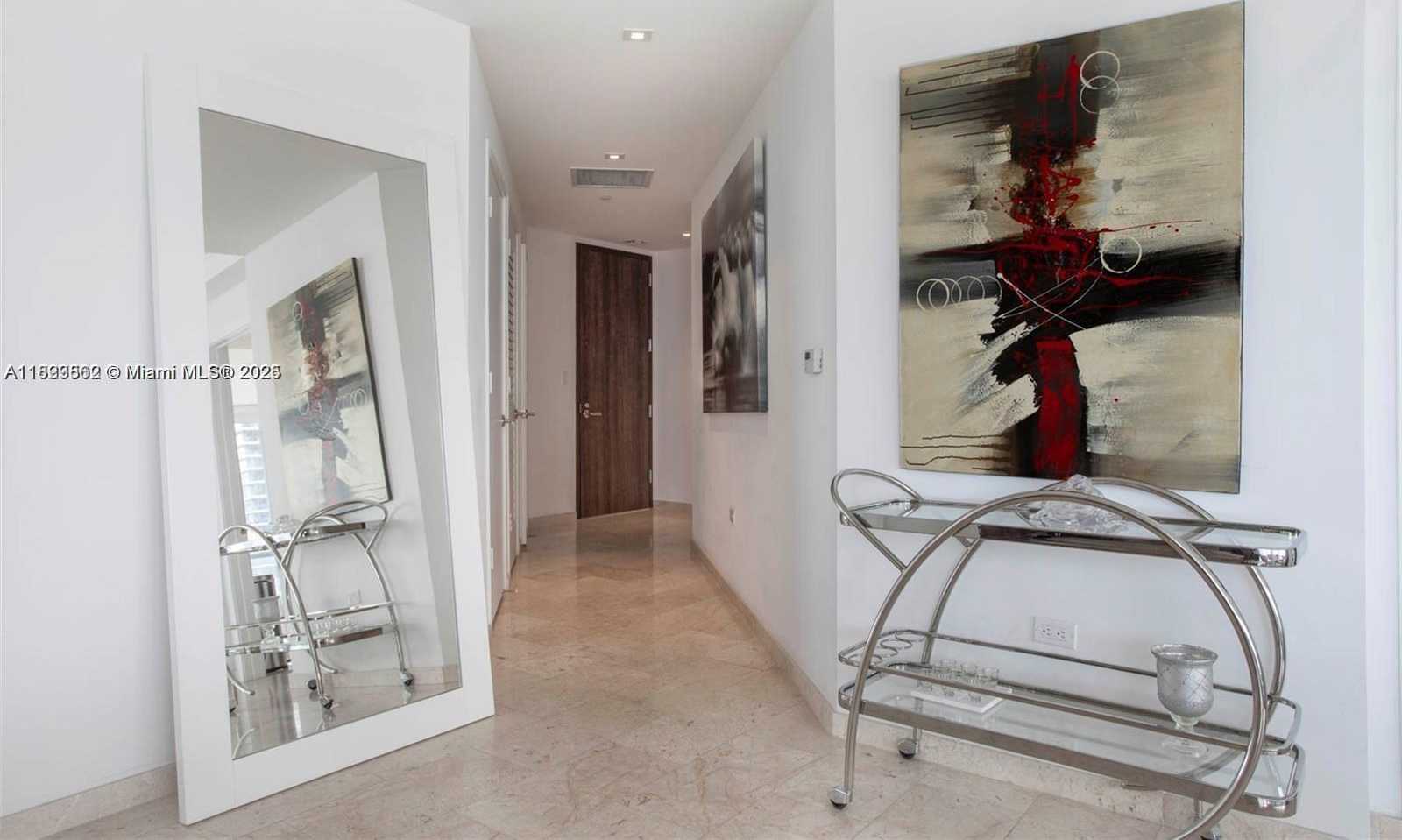 Small Image of 68 SOUTH EAST 6TH ST #2412, Miami Number 6