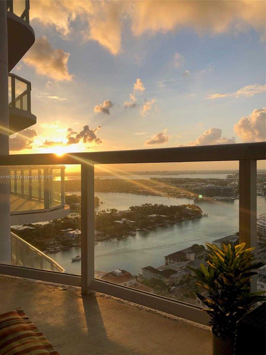 Small Image of 6365 COLLINS AVE #3609, Miami Beach Number 8