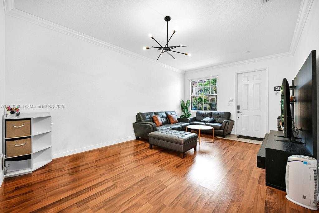 Small Image of 12857 SW 134th St, Miami, FL 33186, USA Number 19