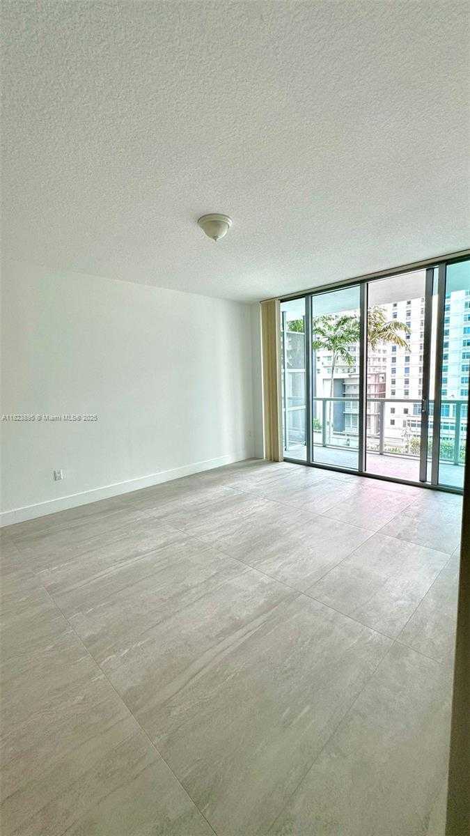 Small Image of 1111 SOUTH WEST 1ST AVE #1018-N, Miami Number 12