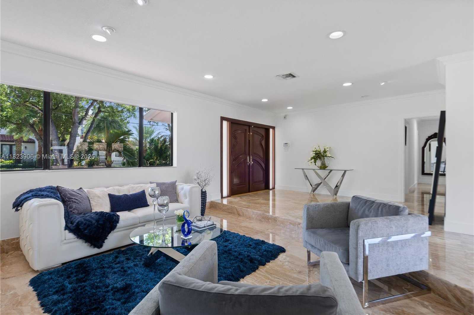 Small Image of 12880 CYPRUS, North Miami Number 5