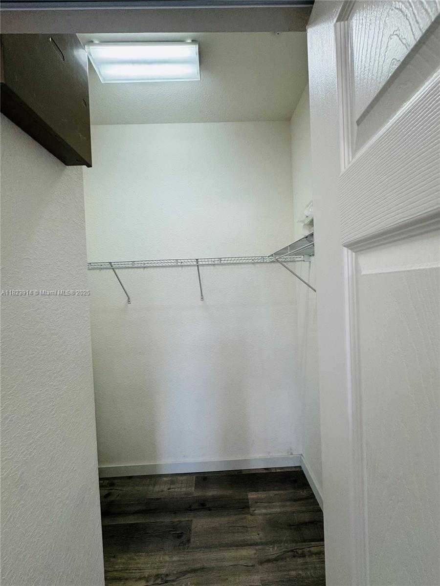 Small Image of 10800 NORTH WEST 88TH TER #201, Doral Number 17