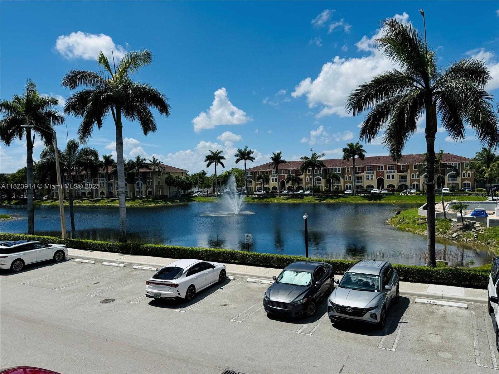 Small Image of 10800 NORTH WEST 88TH TER #201, Doral Number 24
