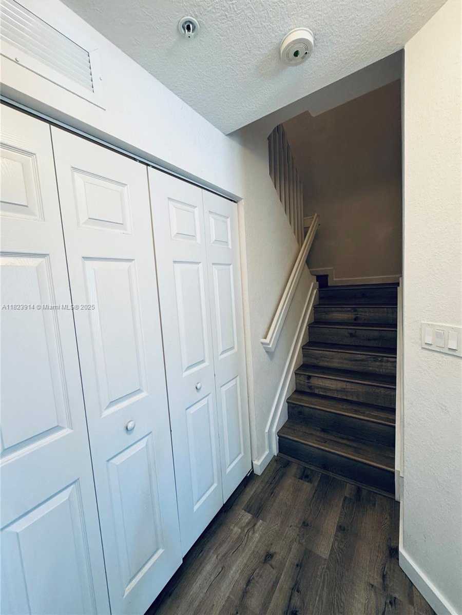 Small Image of 10800 NORTH WEST 88TH TER #201, Doral Number 9