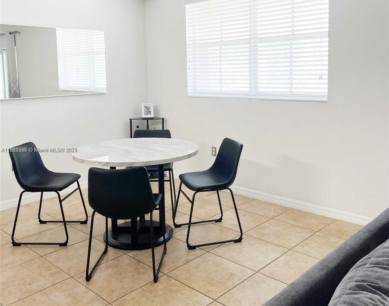 Small Image of 8899 NORTH WEST 107TH CT #218, Doral Number 3