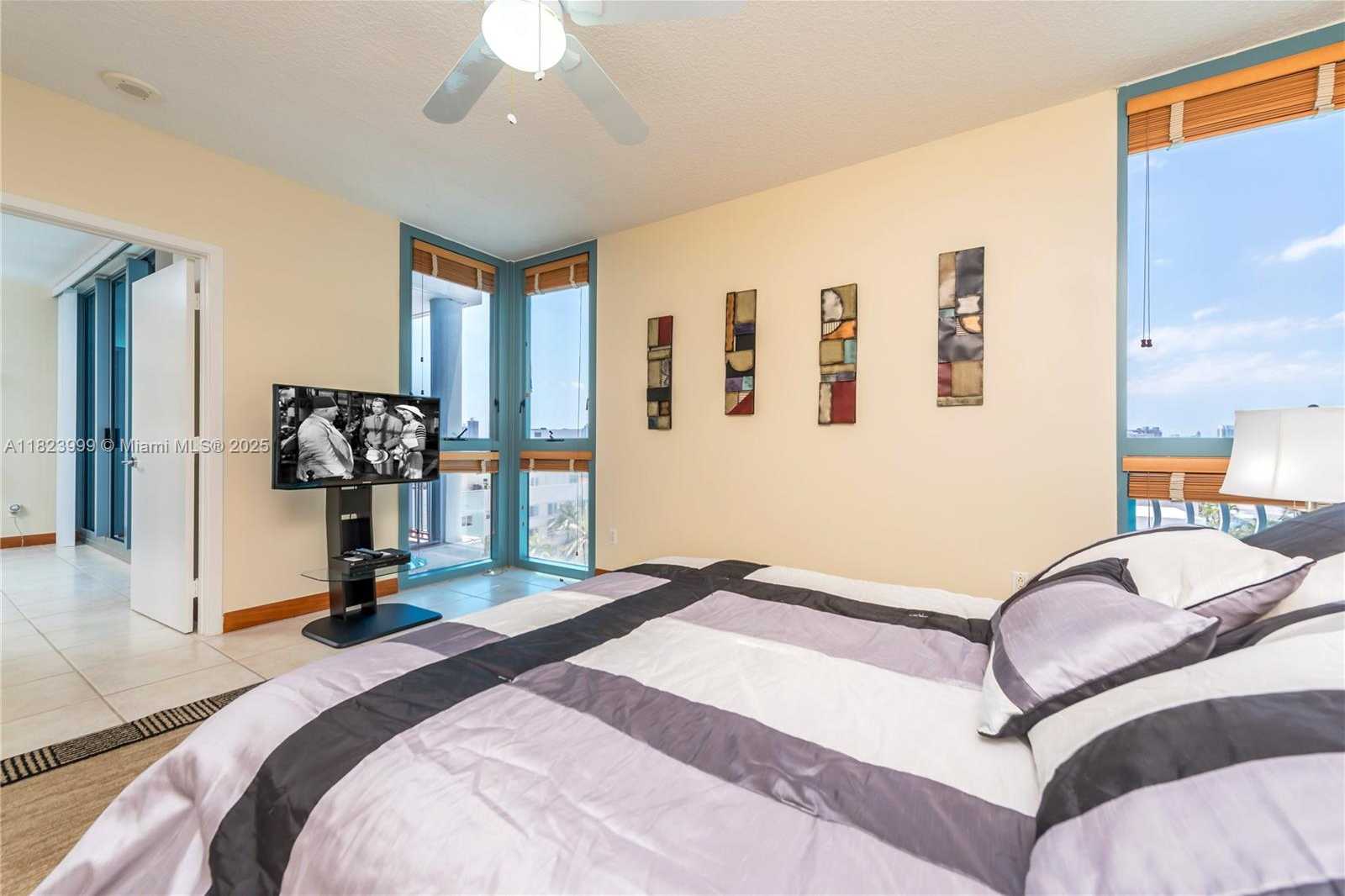 Small Image of 1500 OCEAN DR #609, Miami Beach Number 10