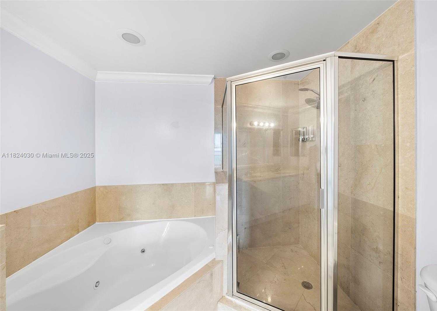 Small Image of 7900 HARBOR ISLAND DR #1214, North Bay Village Number 19