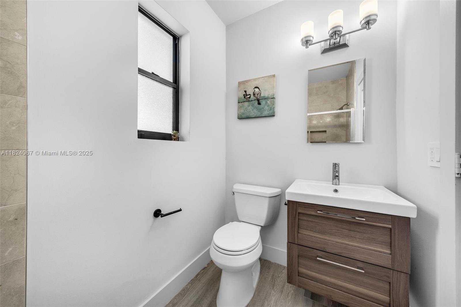 Small Image of 861 NORTH EAST 74TH ST, Miami Number 16