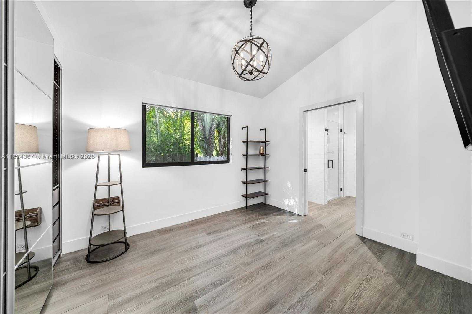 Small Image of 861 NORTH EAST 74TH ST, Miami Number 19