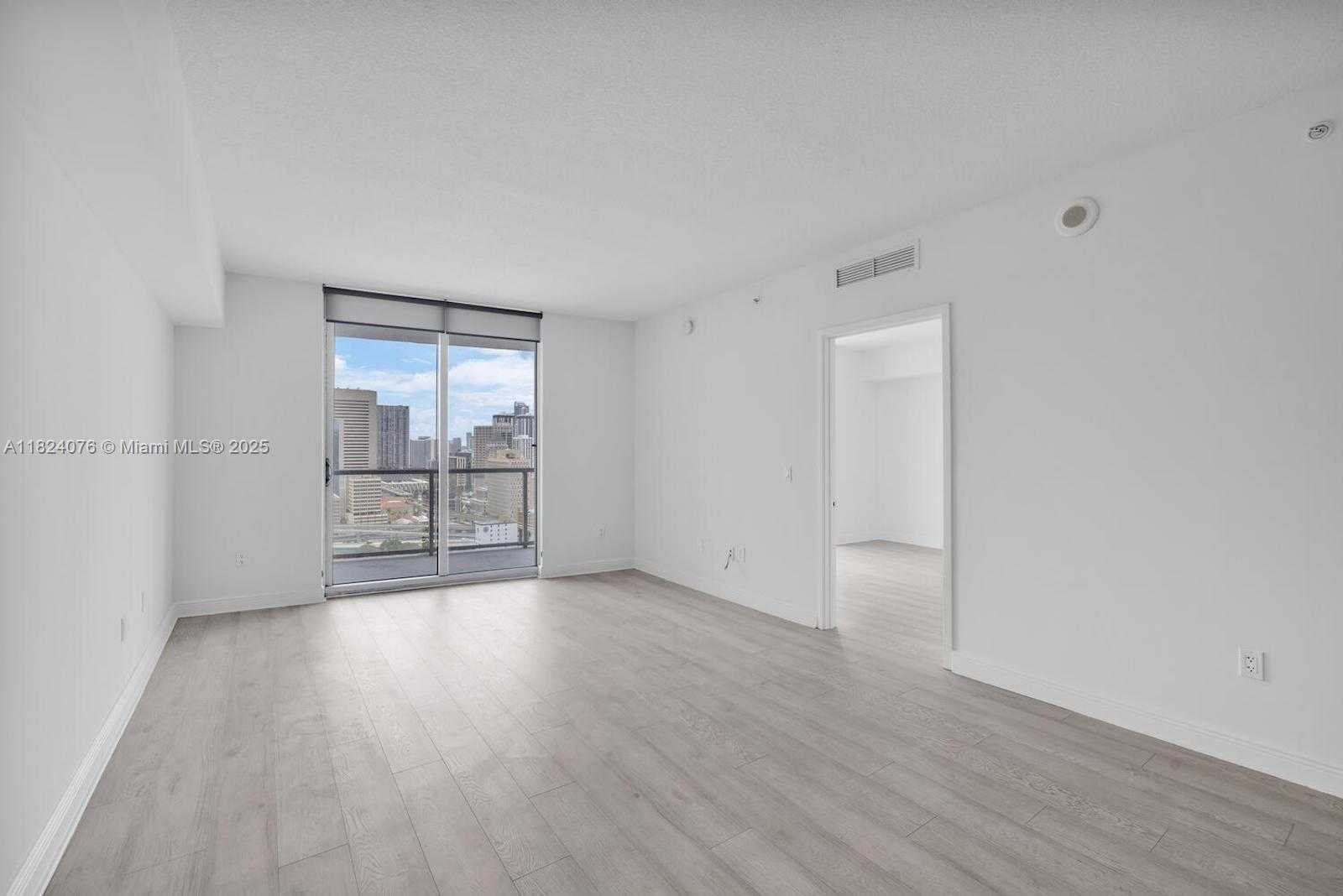 Small Image of 185 SOUTH WEST 7TH ST #2703, Miami Number 14