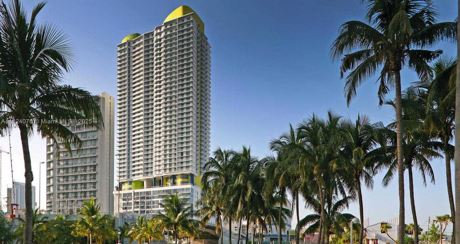 Small Image of 185 SOUTH WEST 7TH ST #2703, Miami Number 27