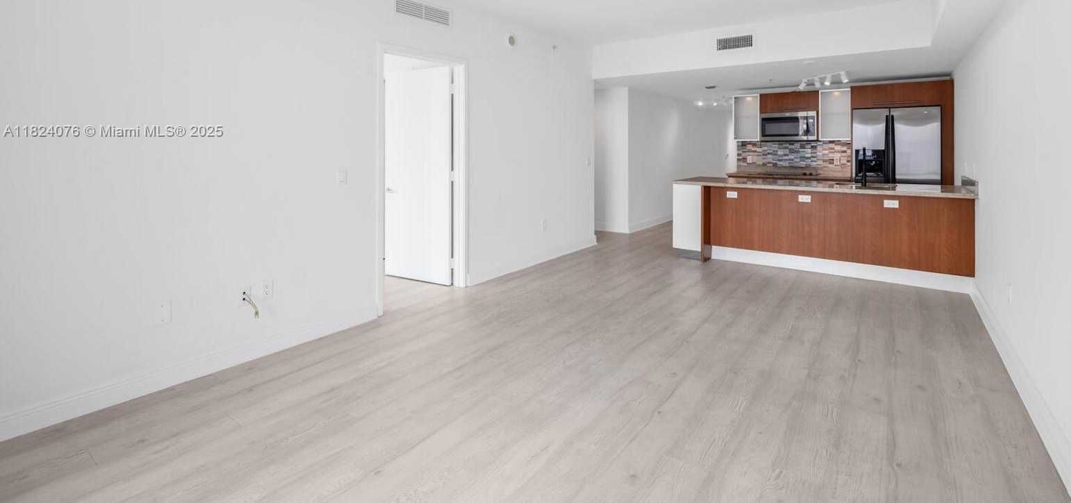 Small Image of 185 SOUTH WEST 7TH ST #2703, Miami Number 4