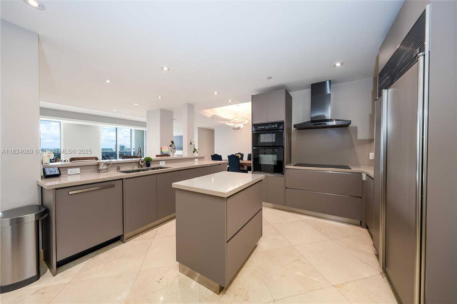 Small Image of 9559 COLLINS AVE #SPH-G, Surfside Number 6