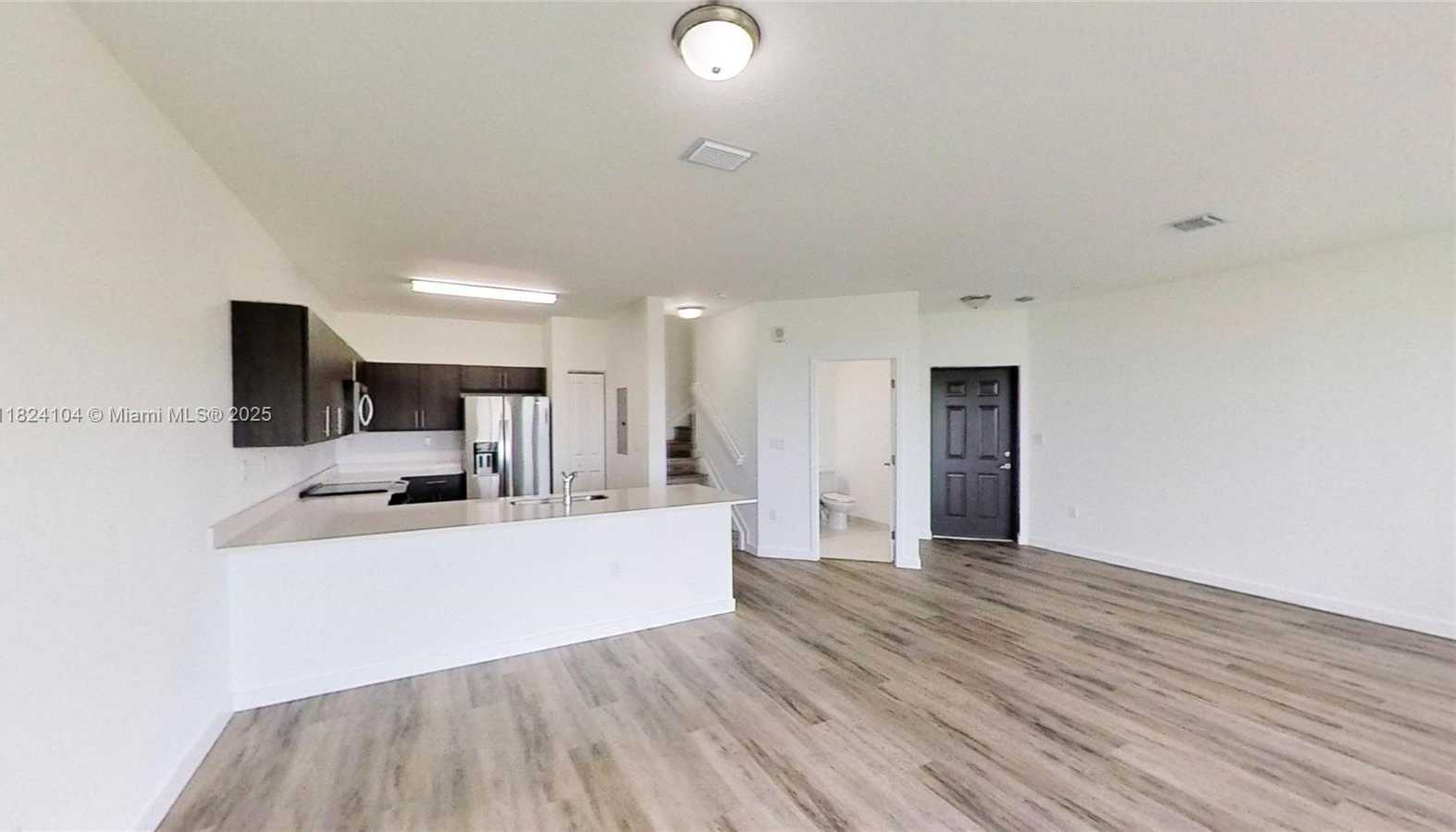 Small Image of 15650 SOUTH WEST 136TH ST #207, Miami Number 12