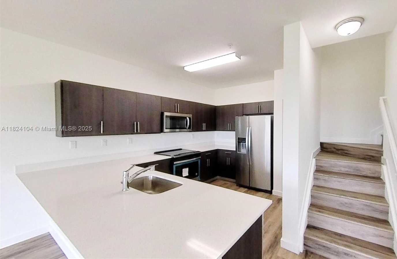 Small Image of 15650 SOUTH WEST 136TH ST #207, Miami Number 3