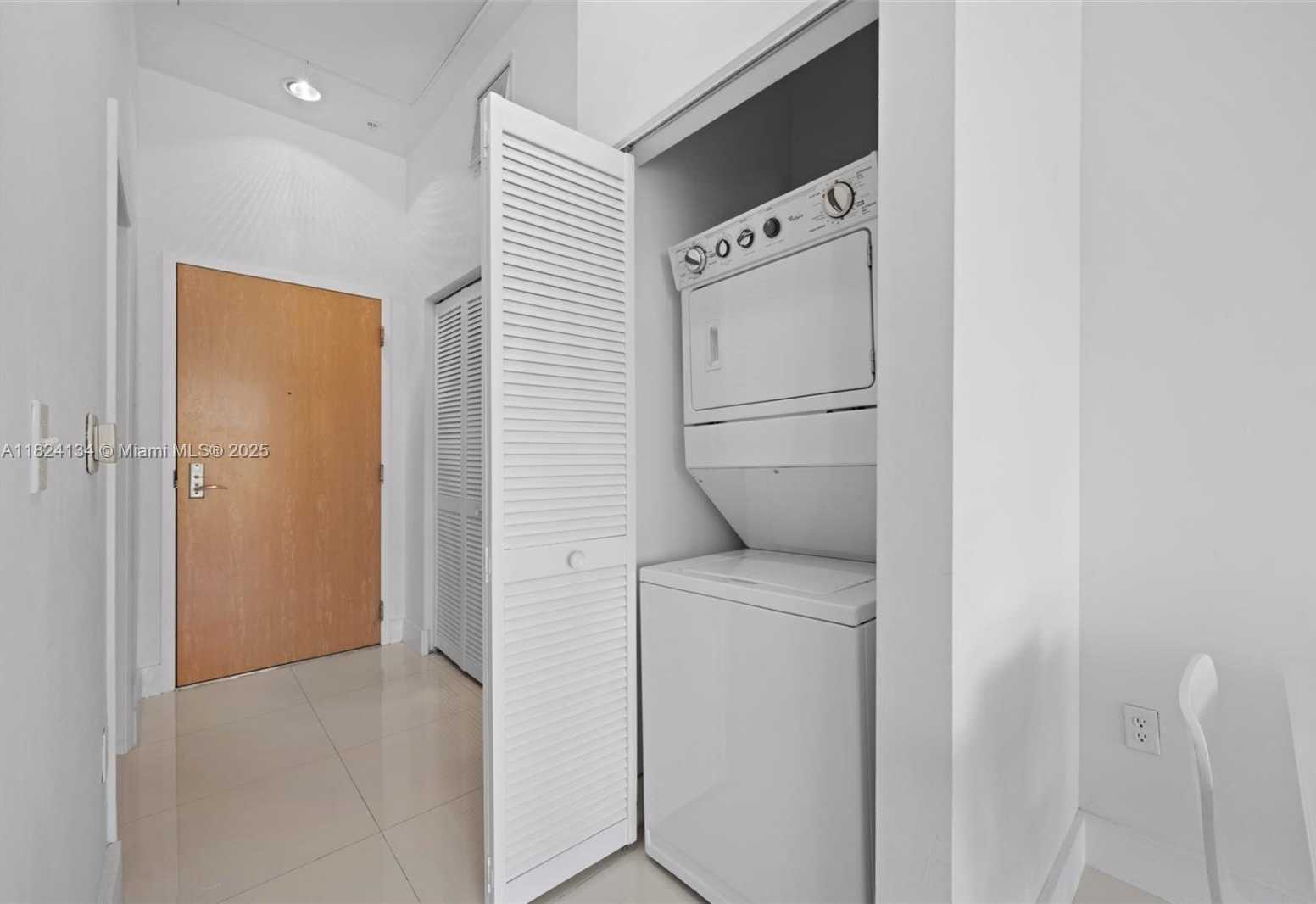 Small Image of 253 NORTH EAST 2ND ST #232, Miami Number 5