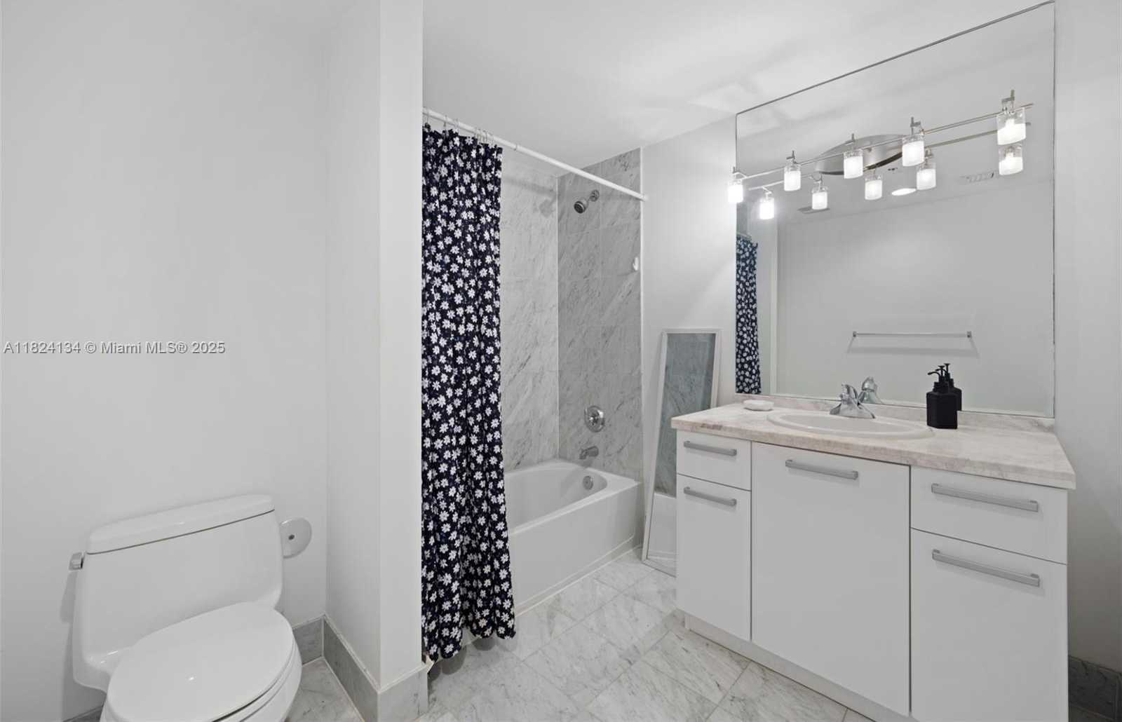 Small Image of 253 NORTH EAST 2ND ST #232, Miami Number 8