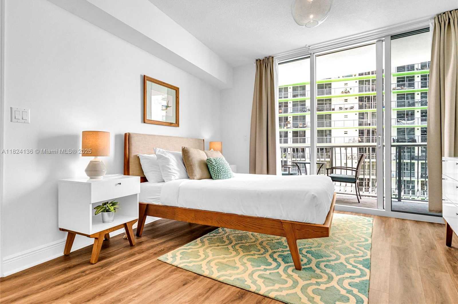 Small Image of 1750 NORTH BAYSHORE DR #2005, Miami Number 14