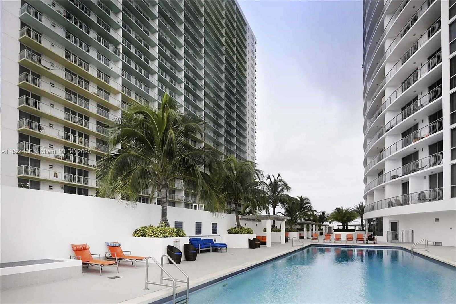 Small Image of 1750 NORTH BAYSHORE DR #2005, Miami Number 25