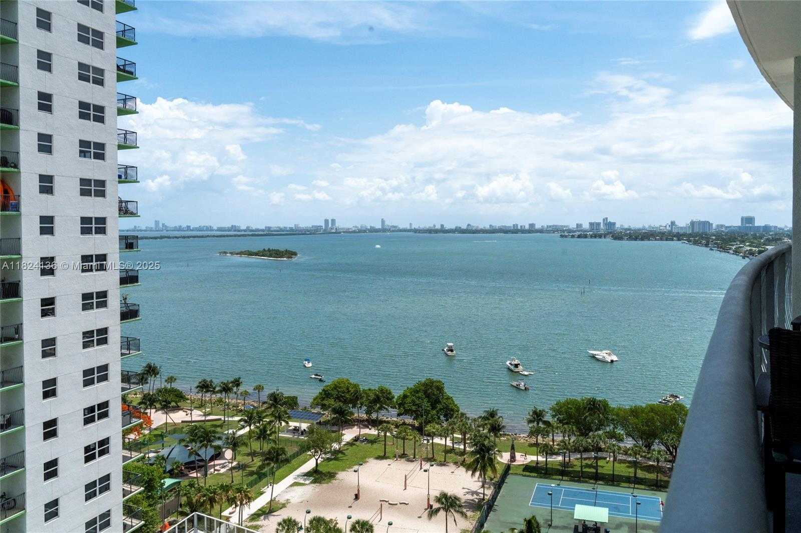 Small Image of 1750 NORTH BAYSHORE DR #2005, Miami Number 27