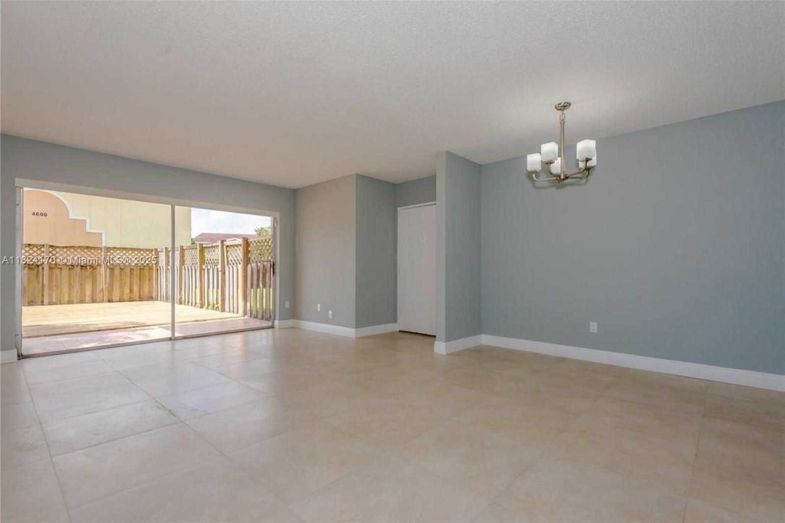 Small Image of 4640 NORTH WEST 79TH AVE #1C, Doral Number 16