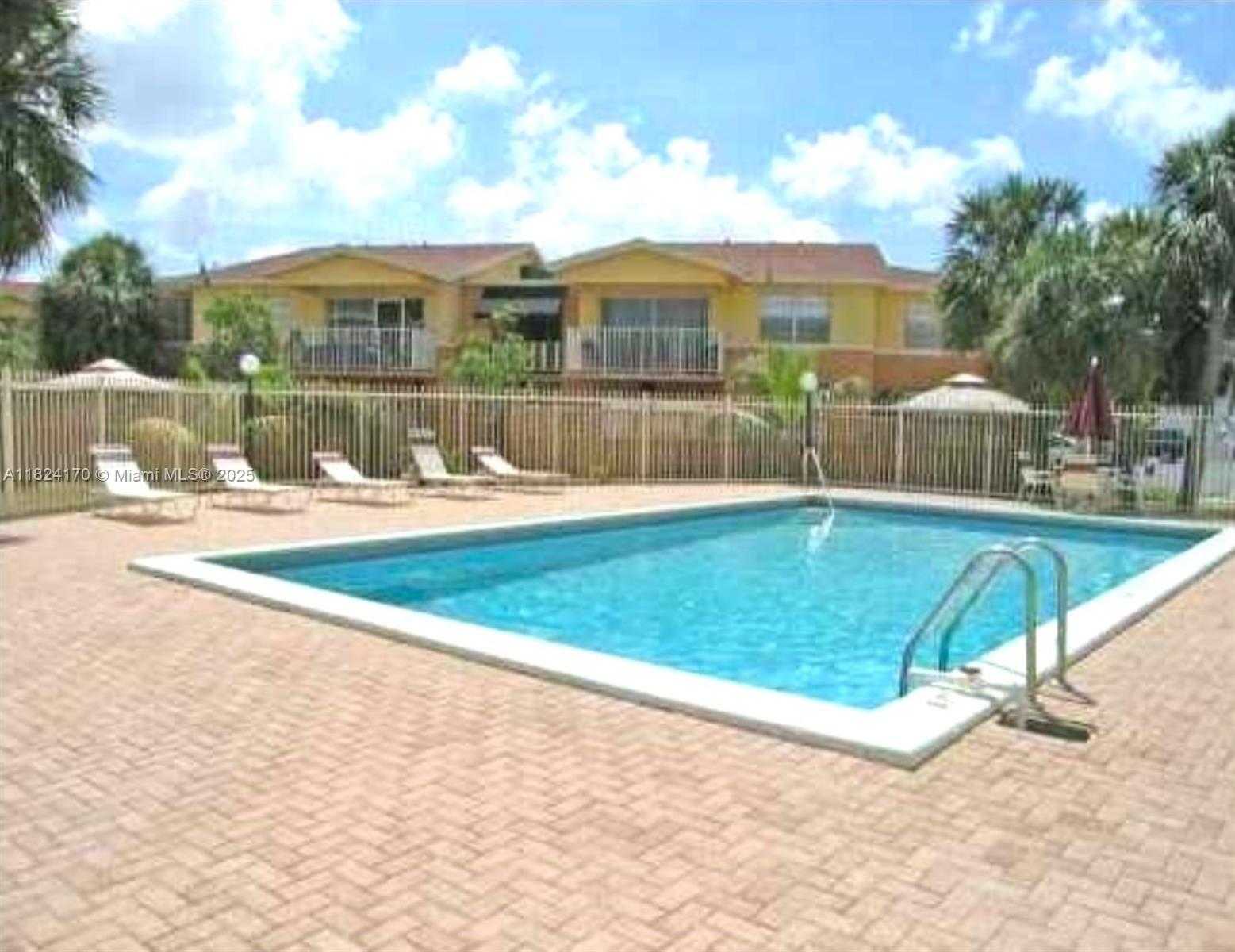 Small Image of 4640 NORTH WEST 79TH AVE #1C, Doral Number 22