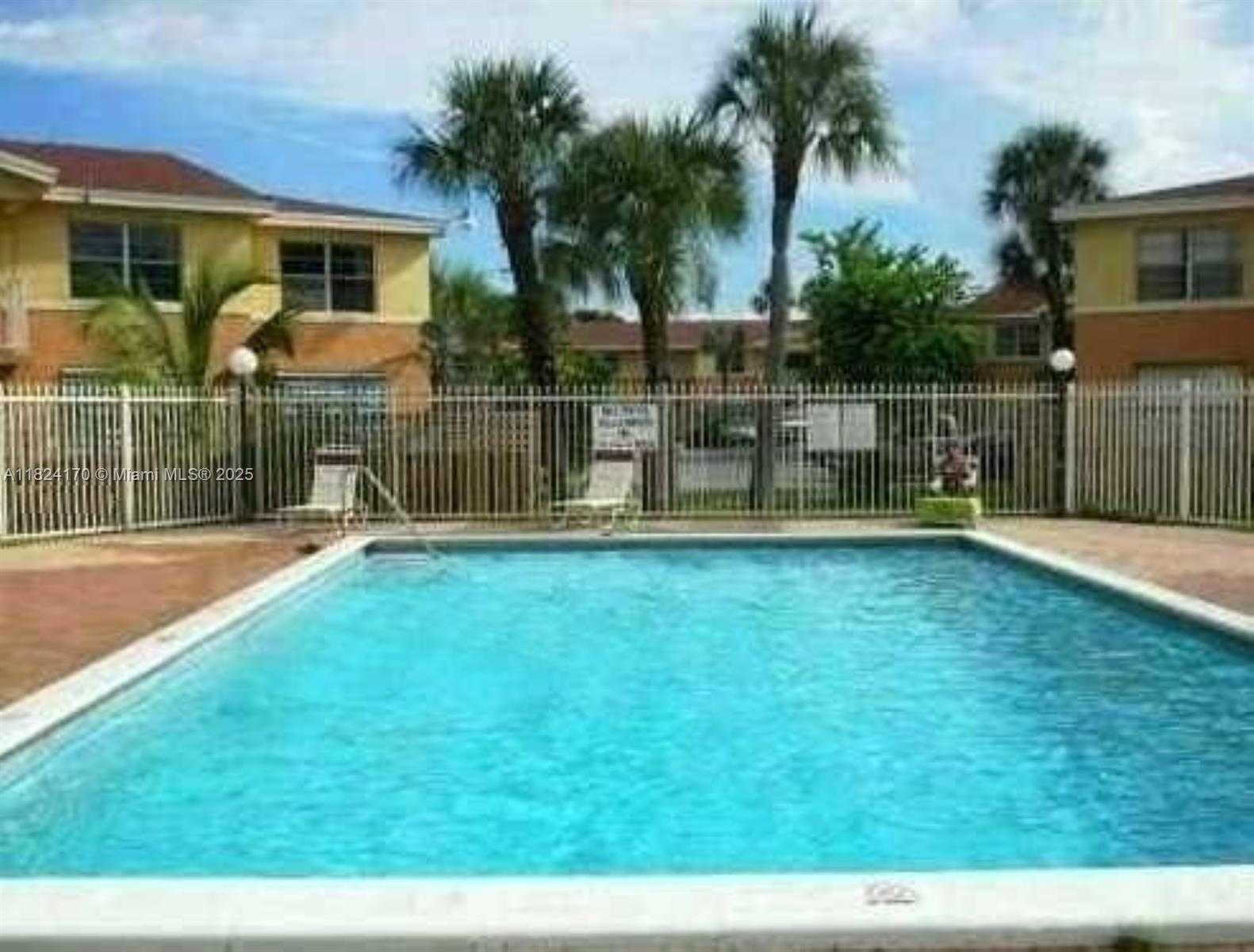 Small Image of 4640 NORTH WEST 79TH AVE #1C, Doral Number 4