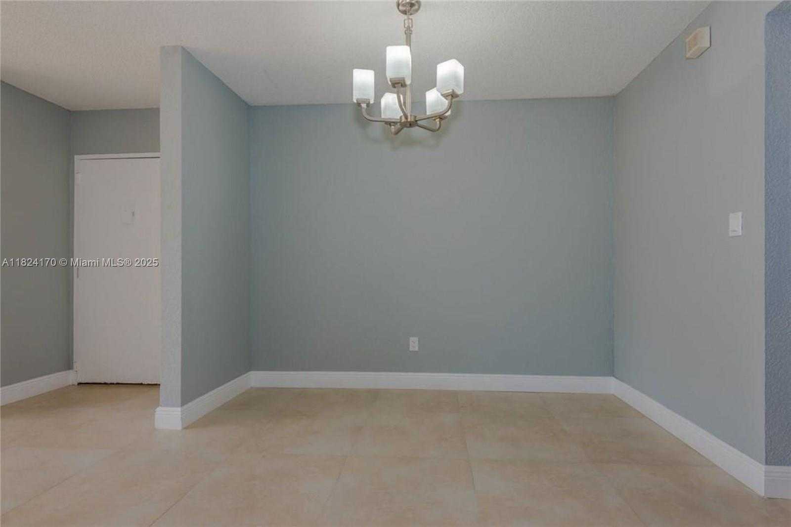 Small Image of 4640 NORTH WEST 79TH AVE #1C, Doral Number 6