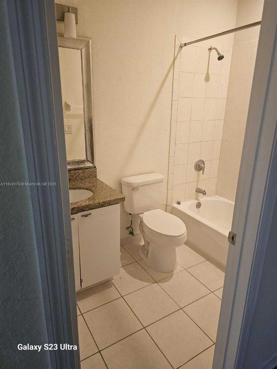 Small Image of 10902 NORTH WEST 83RD ST #207, Doral Number 3