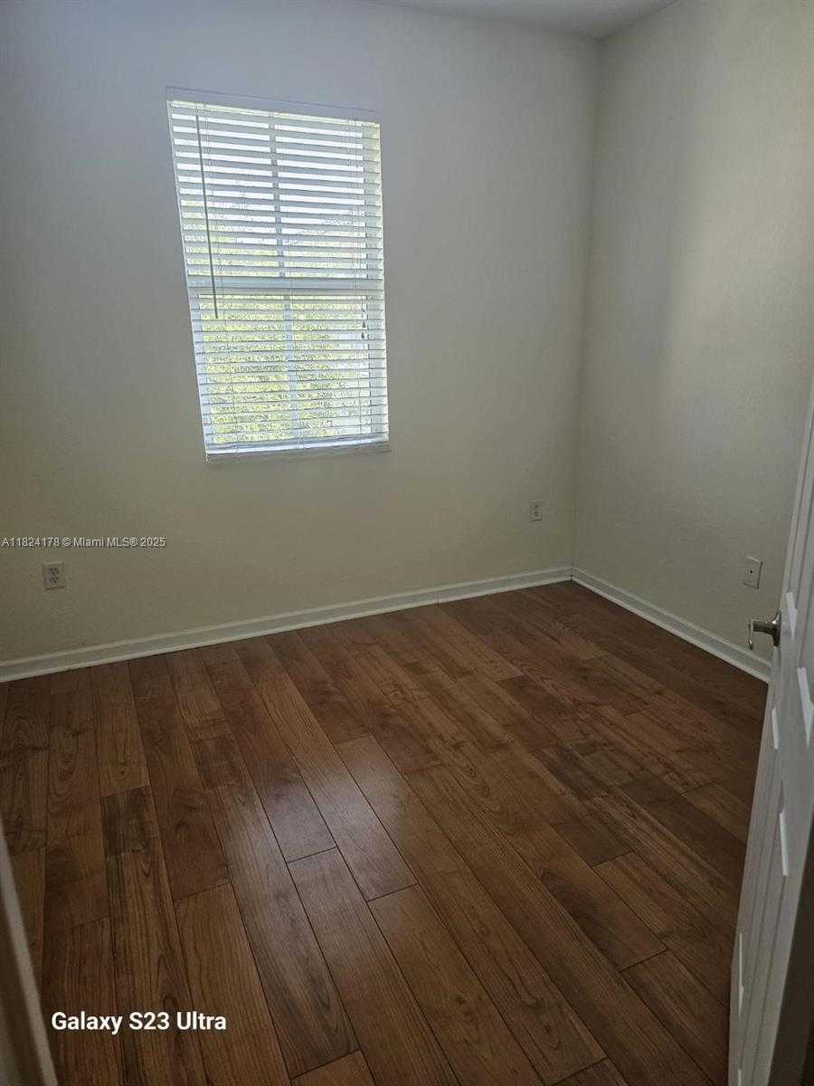 Small Image of 10902 NORTH WEST 83RD ST #207, Doral Number 6