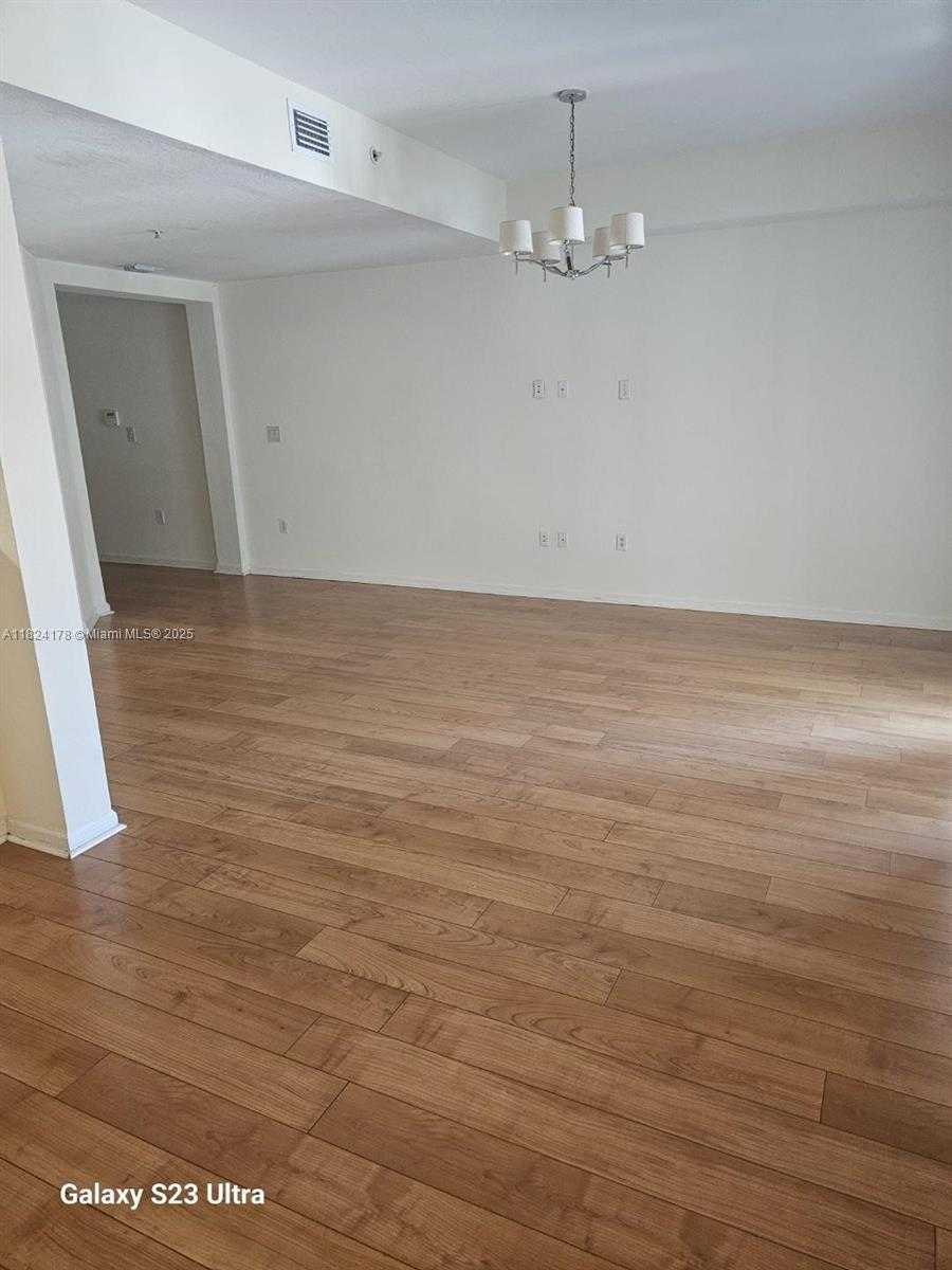 Small Image of 10902 NORTH WEST 83RD ST #207, Doral Number 8