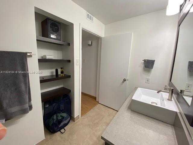 Small Image of 15295 SOUTH WEST 106TH LN #705, Miami Number 14