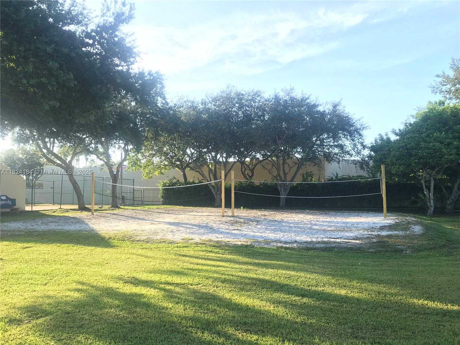 Small Image of 15295 SOUTH WEST 106TH LN #705, Miami Number 25