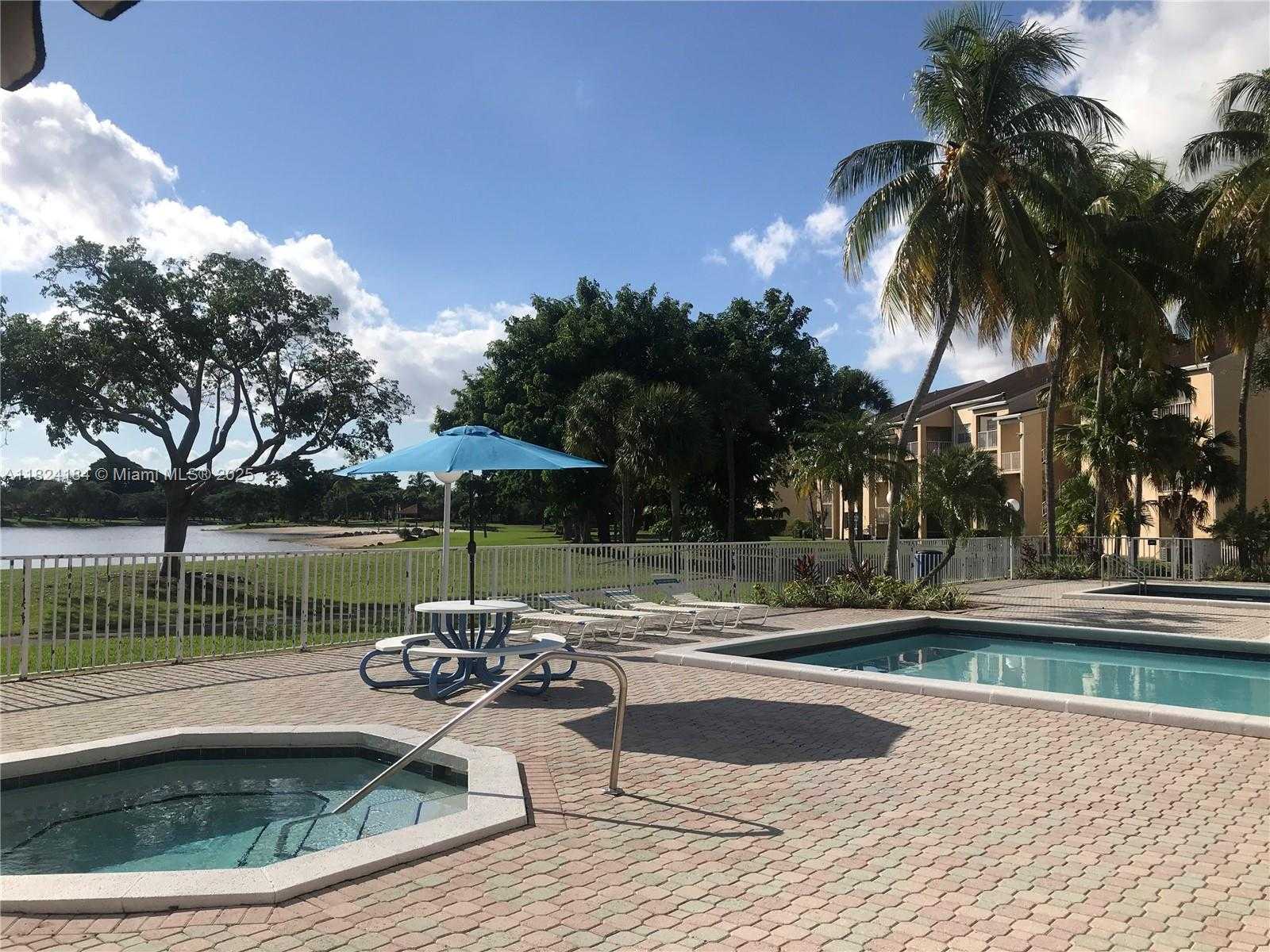 Small Image of 15295 SOUTH WEST 106TH LN #705, Miami Number 26