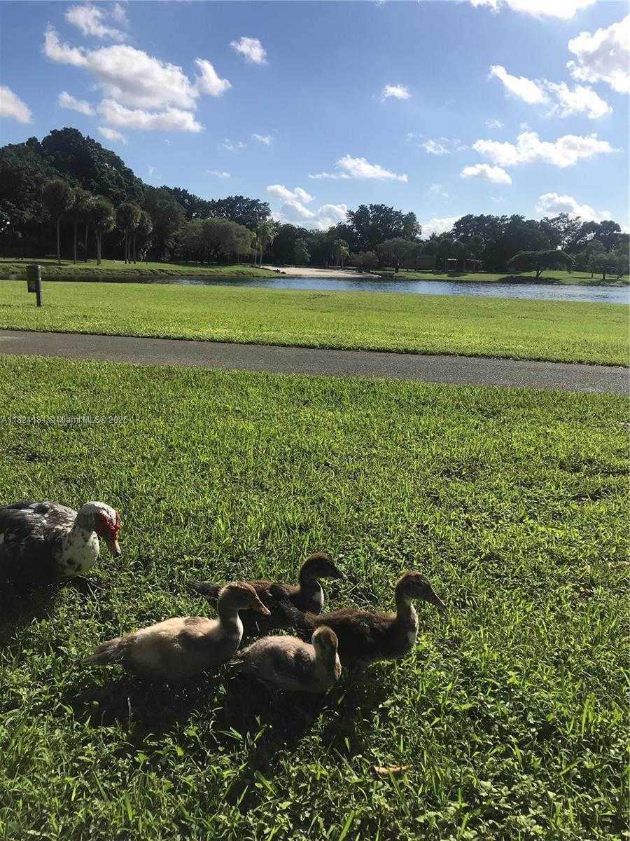 Small Image of 15295 SOUTH WEST 106TH LN #705, Miami Number 33