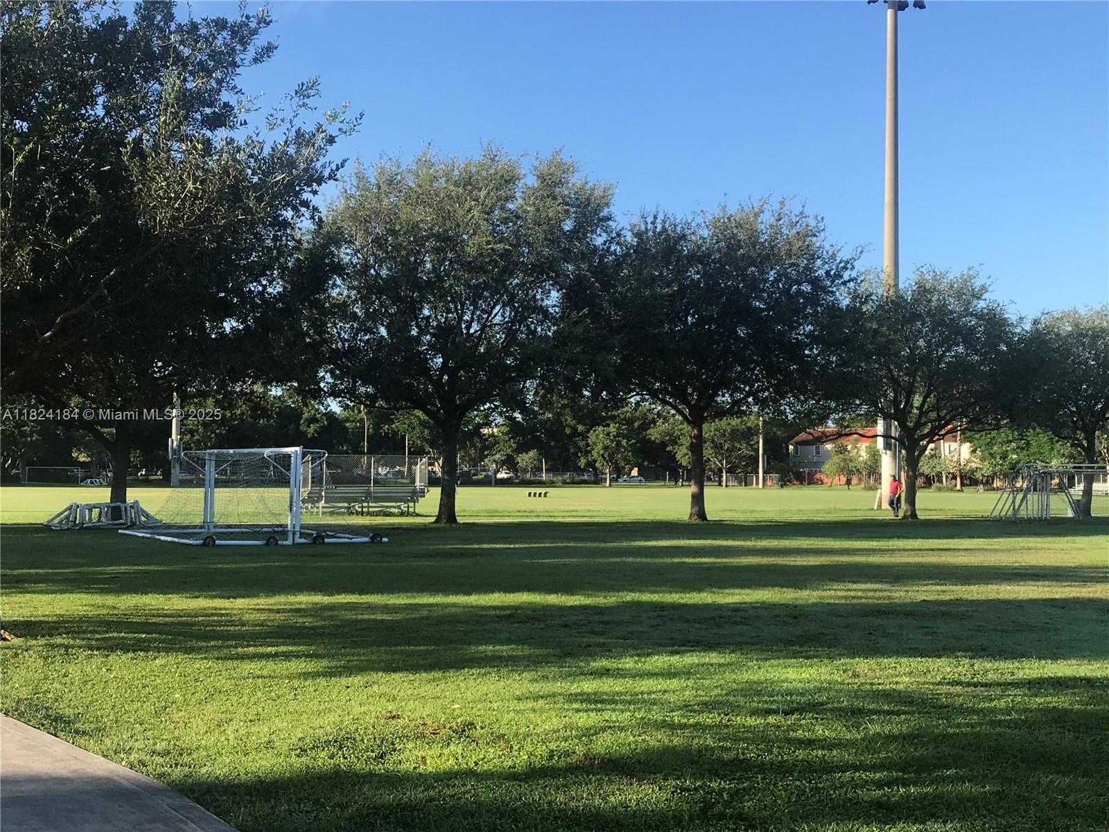 Small Image of 15295 SOUTH WEST 106TH LN #705, Miami Number 40