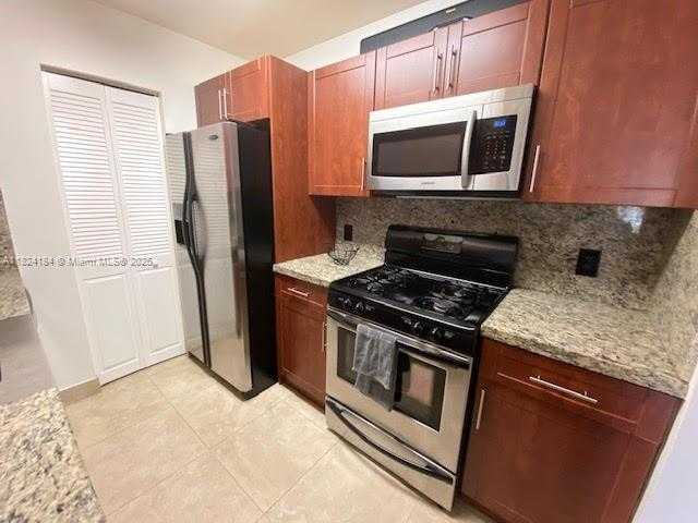 Small Image of 15295 SOUTH WEST 106TH LN #705, Miami Number 6