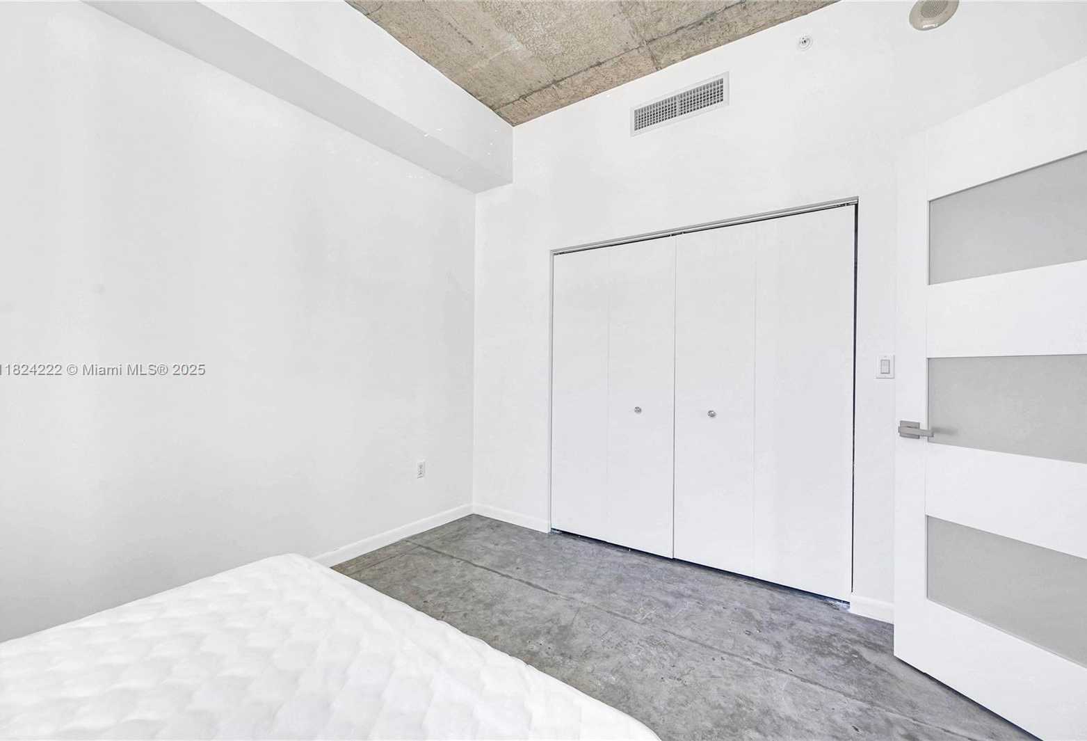 Small Image of 133 NORTH EAST 2ND AVE #2401, Miami Number 15