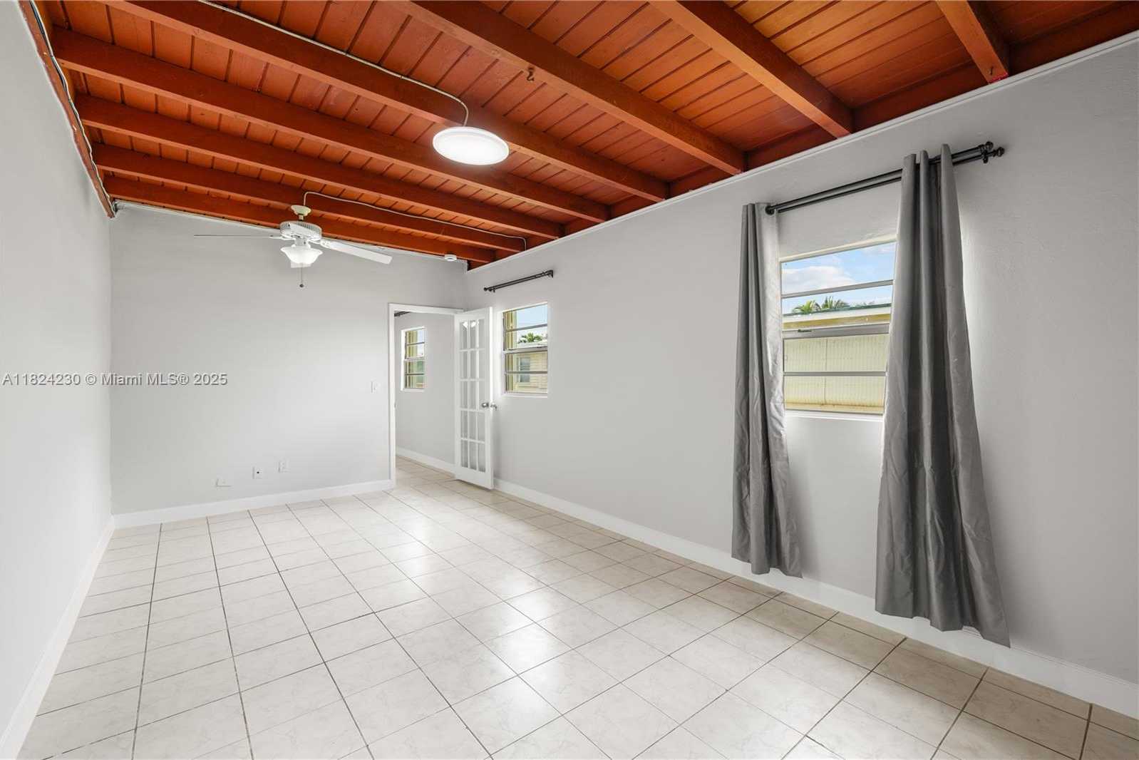 Small Image of 7312 NORTH WEST 58TH CT, Tamarac Number 14