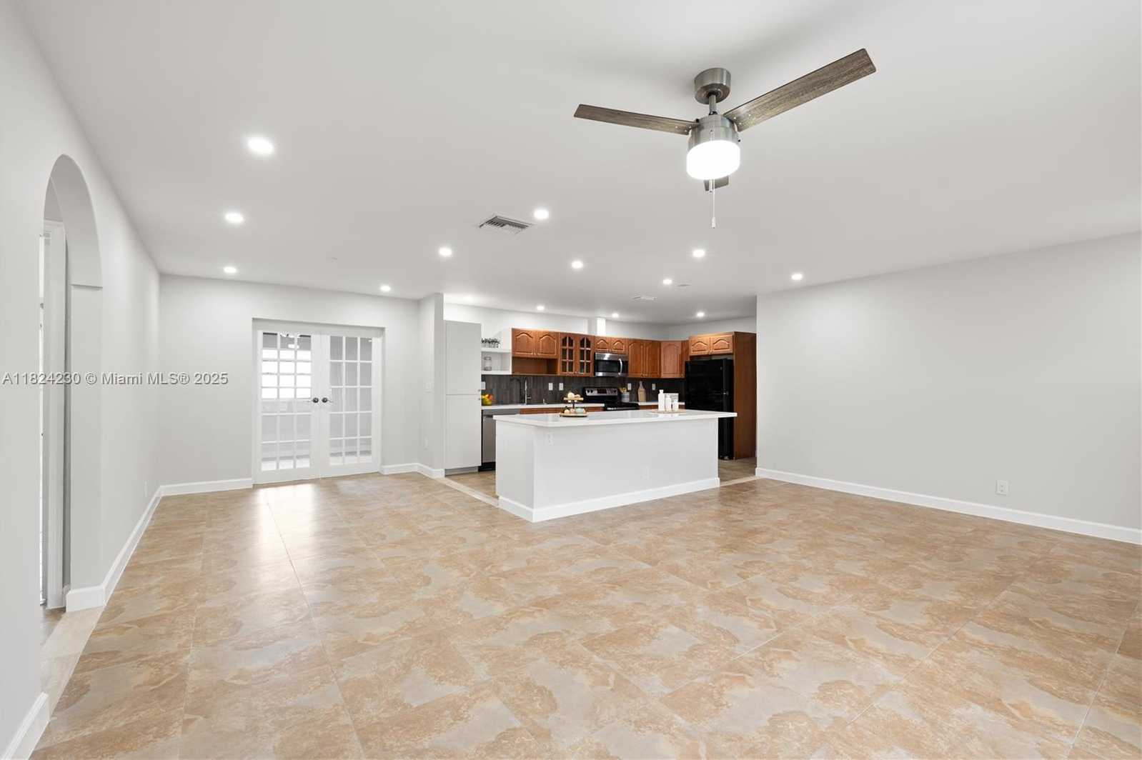 Small Image of 7312 NORTH WEST 58TH CT, Tamarac Number 6